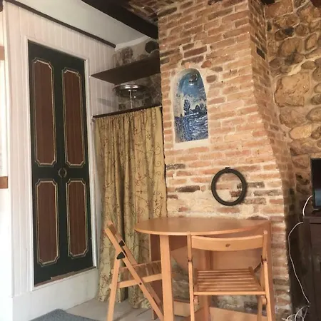 Tim's Secret Place Apartment